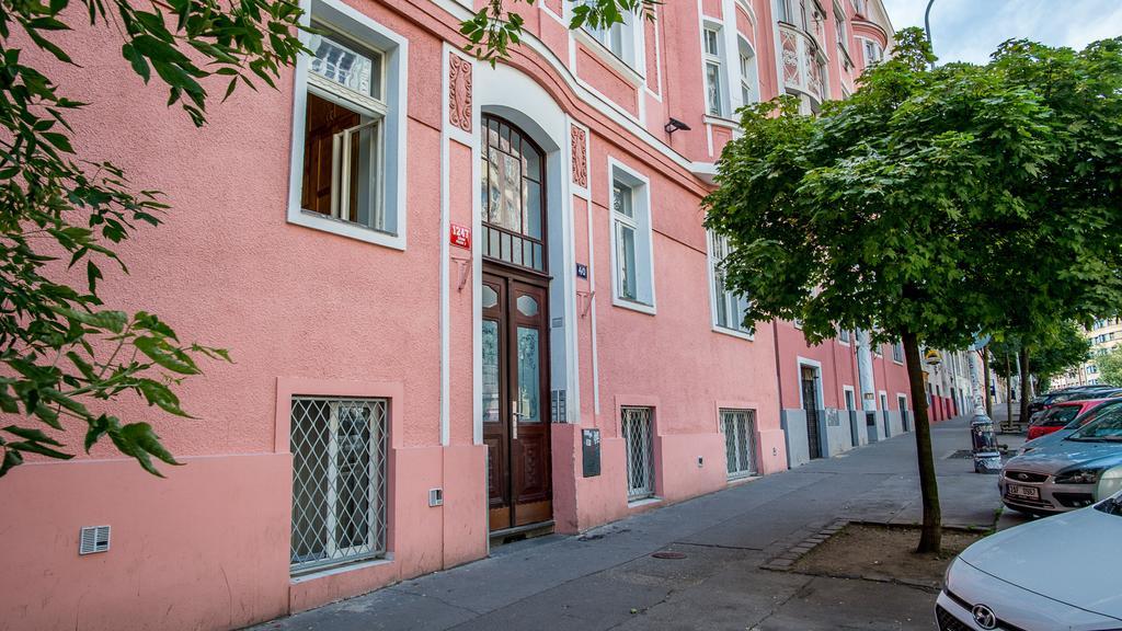 Apartment Tower Prag
